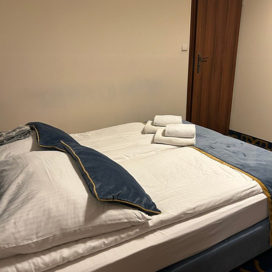 Hotel Jan — Guest room