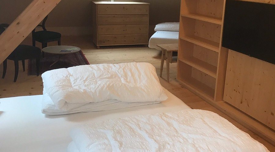Hotel Kabis — Guest room