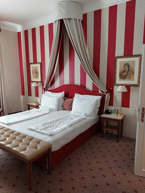 Hotel Kaiserhof Wien Vienna — Guest room