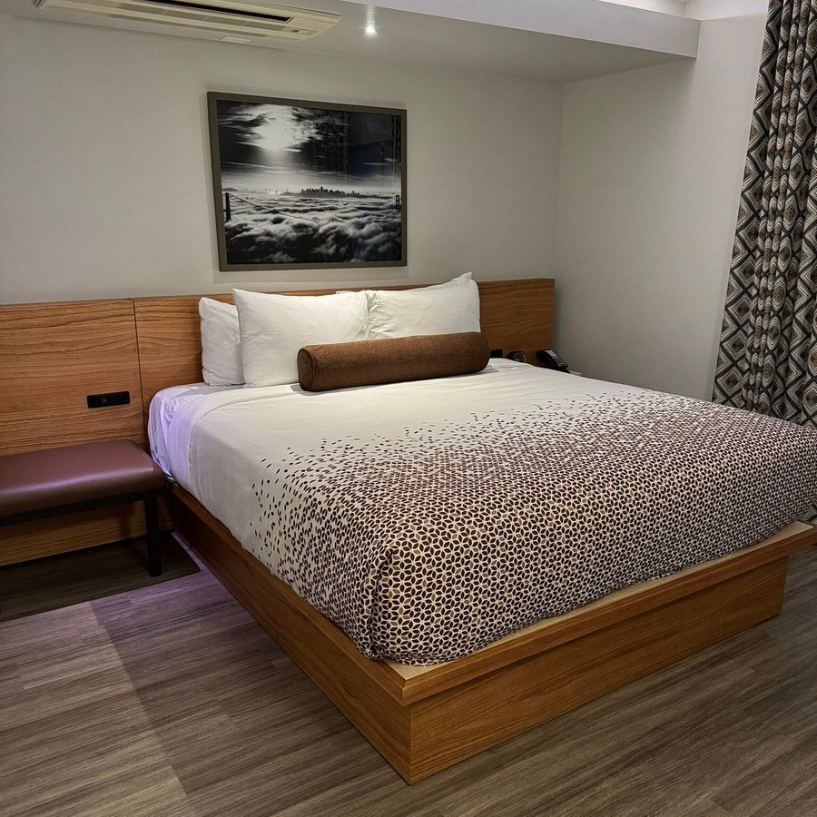 Hotel Keen — Guest room