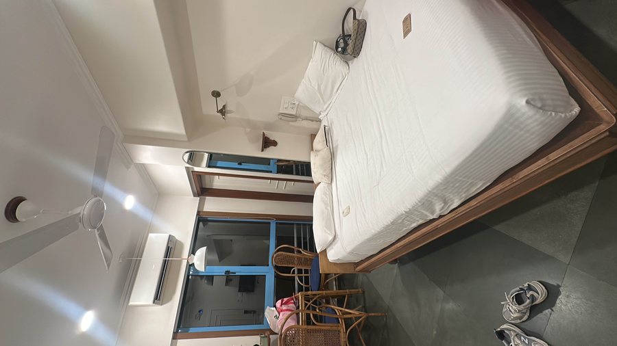 Hotel Kemps Corner — Guest room