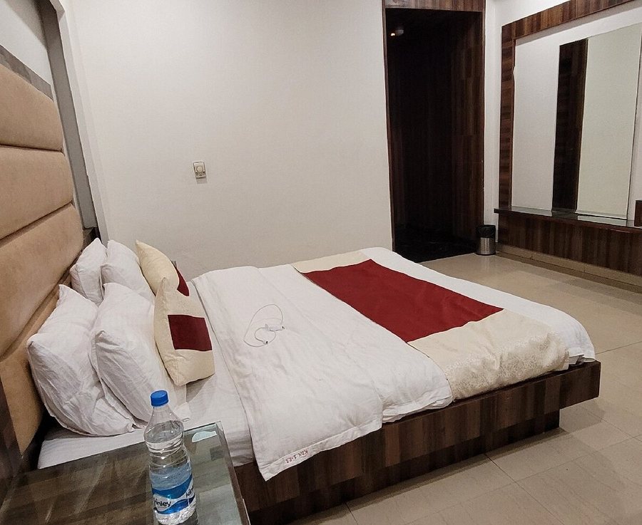 Hotel Krishna By RCG Hotels — Guest room