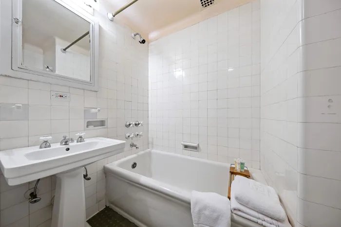 Hotel La Bergamina — Bathroom