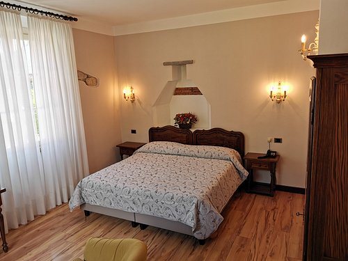 Hotel La Torre — Guest room