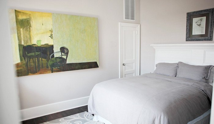 Hotel Laurance — Guest room