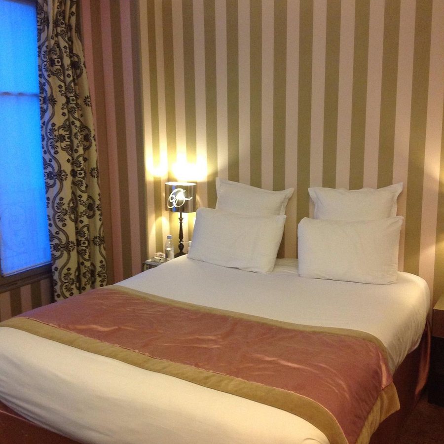 Hotel Le Bellechasse Saint Germain — Guest room