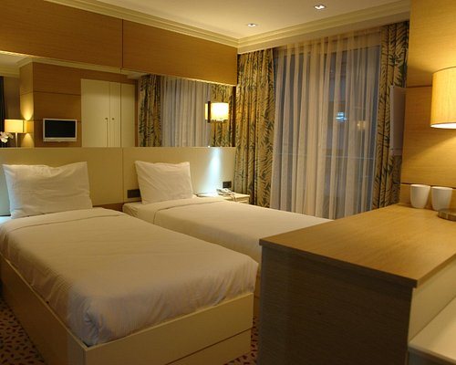 Hotel Le Mirage Istanbul — Guest room