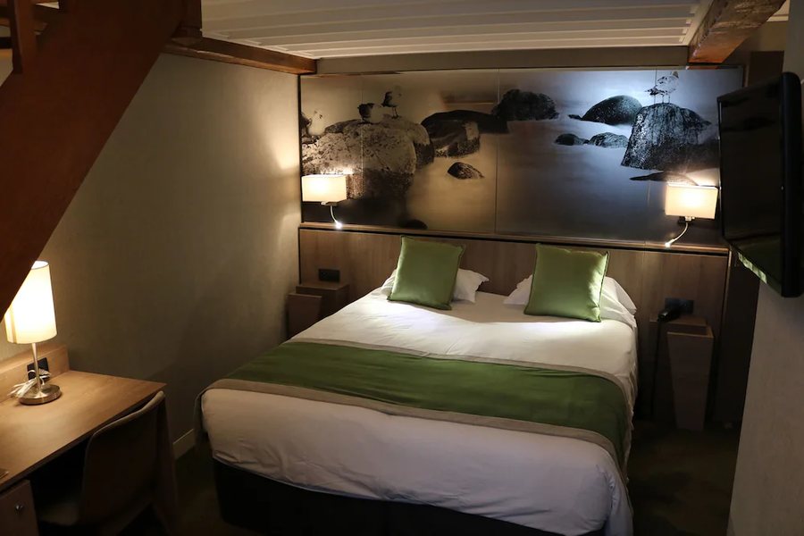 Hotel Le Mouton Blanc — Guest room