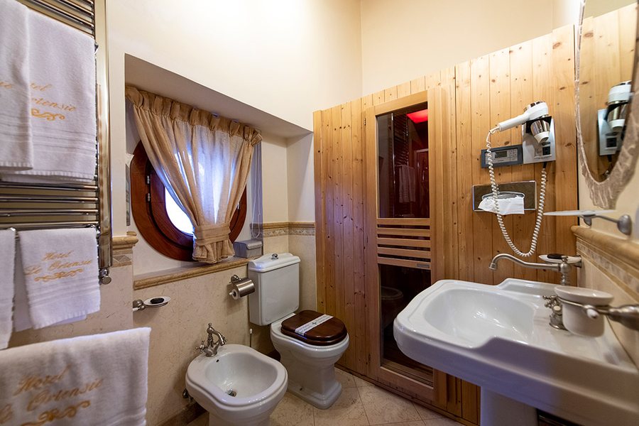 Hotel Le Ortensie — Bathroom