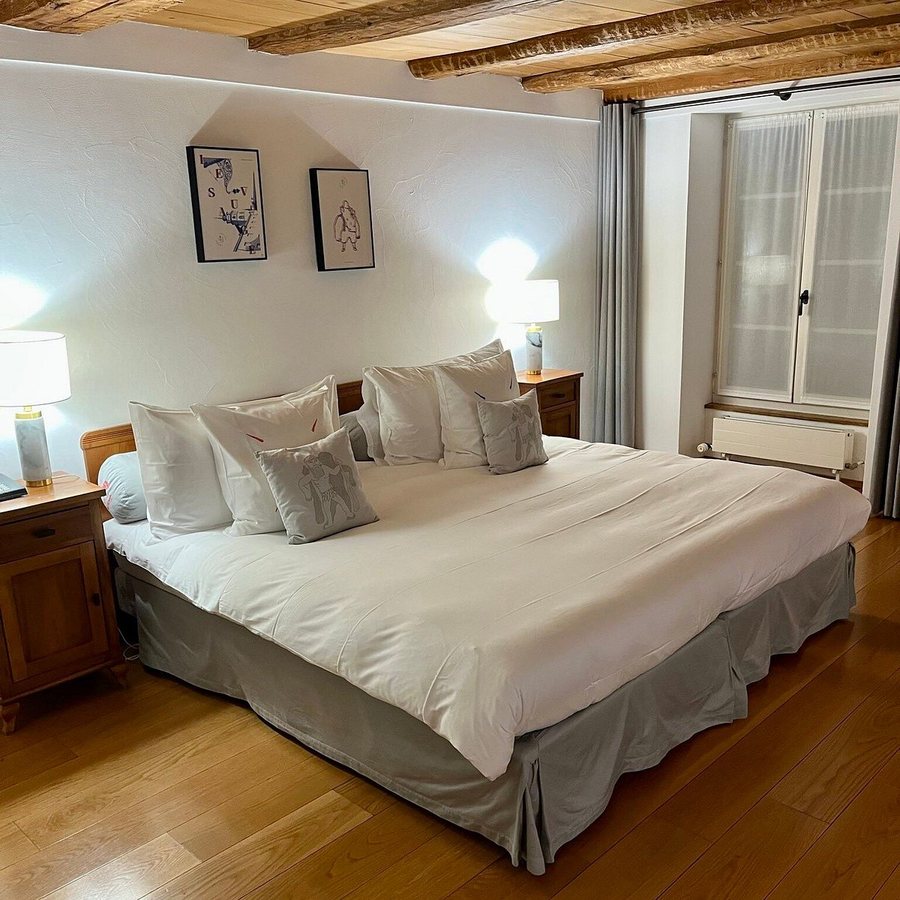 Hotel Le Sauvage — Guest room