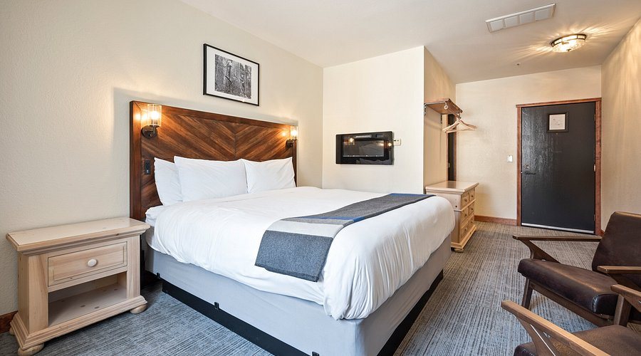 Hotel Leavenworth — Guest room