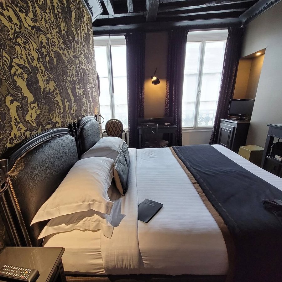 Hotel les Dames du Pantheon — Guest room