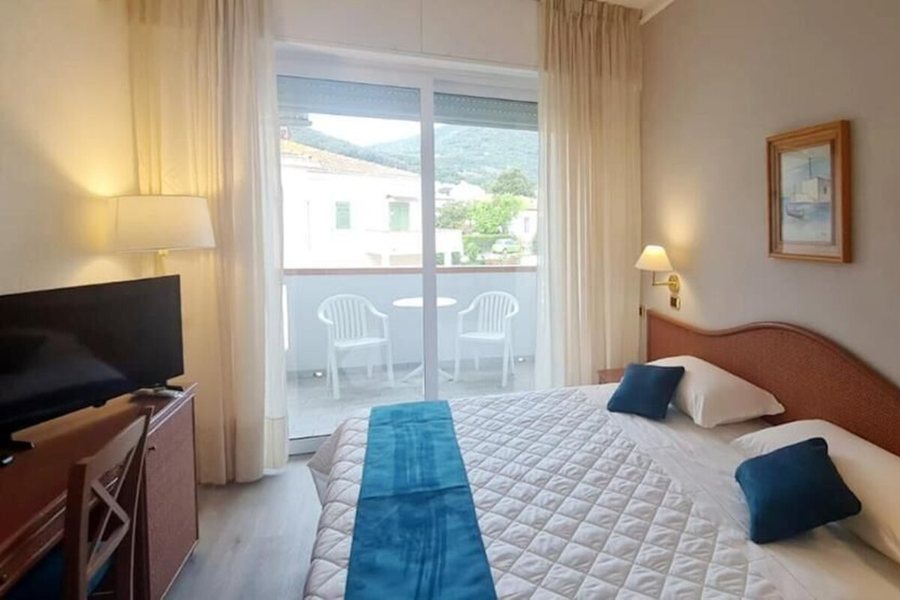 Hotel Levante — Guest room