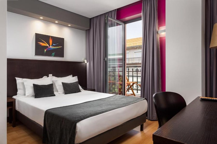 Hotel Luena — Guest room