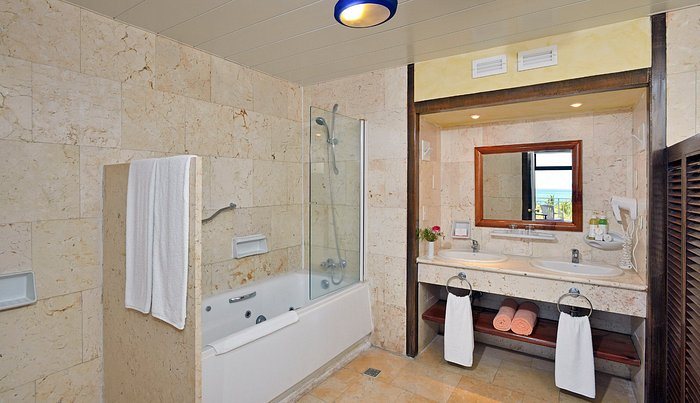 Hotel Luna del Rio — Bathroom