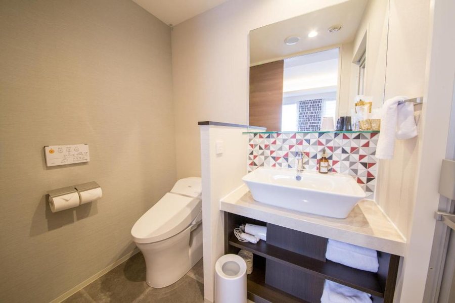 Hotel M s Plus Shijo Omiya — Bathroom