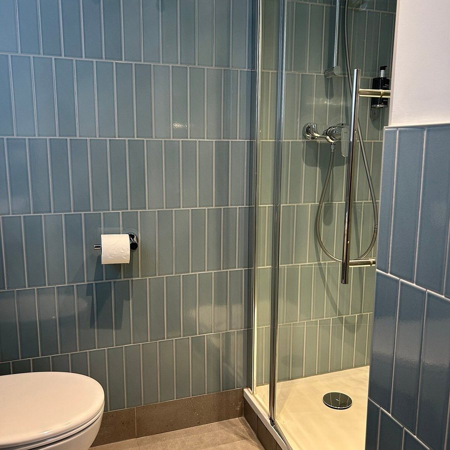 Hotel Magenta 38 by HappyCulture — Bathroom