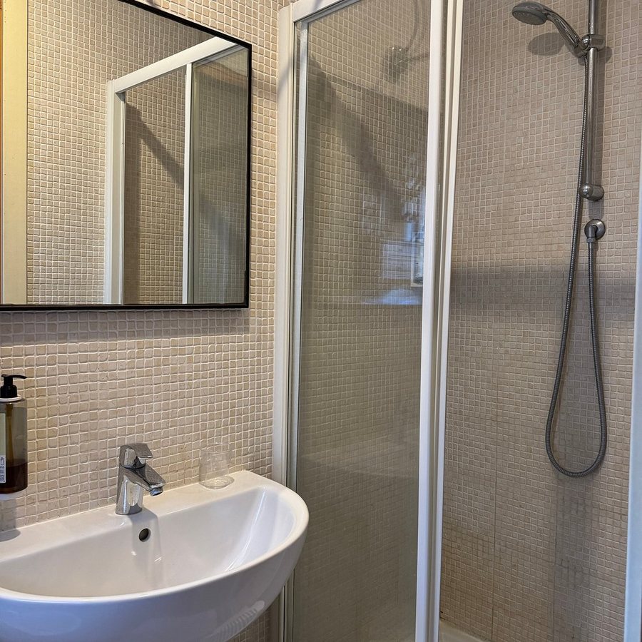 Hotel Malibran — Bathroom