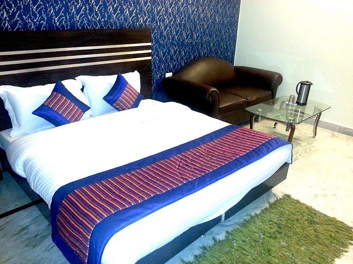 Hotel Mandakini Palace — Guest room