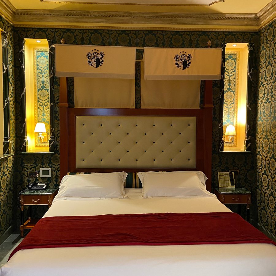 Hotel Manfredi Suite In Rome — Guest room