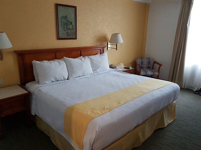 Hotel Maria Cristina — Guest room