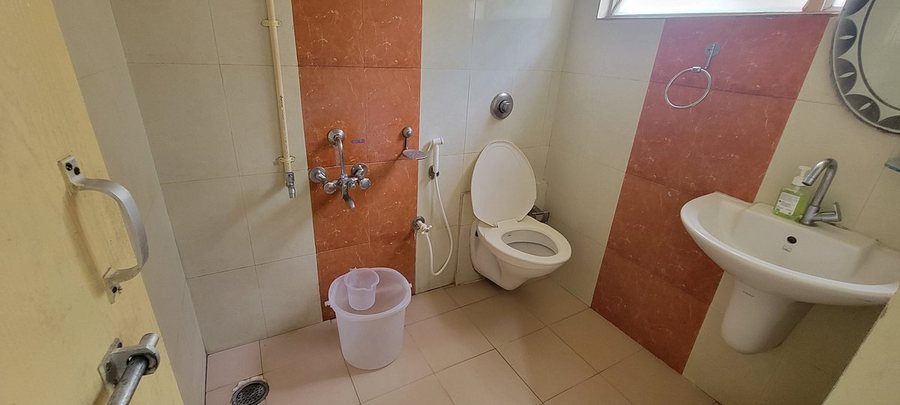 Hotel Mayura Durga Chitradurga — Bathroom