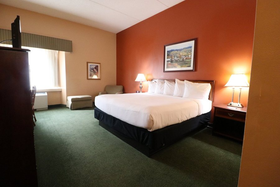 Hotel Mead Resorts Conventions Center — Guest room