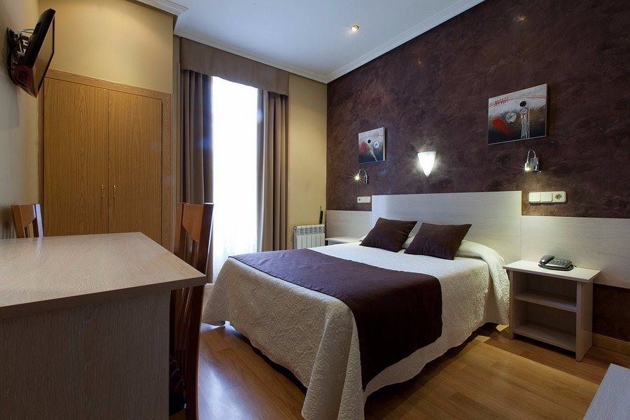 Hotel Mediodia Madrid — Guest room