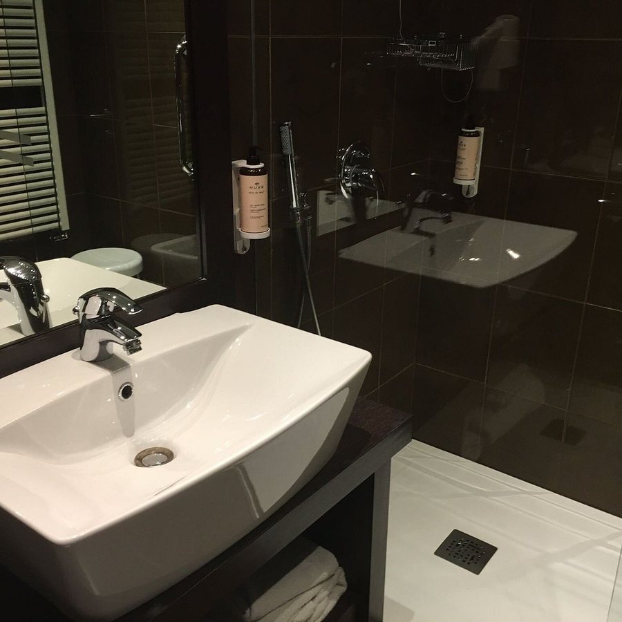 Hotel Mercure Bergamo Aeroporto — Bathroom