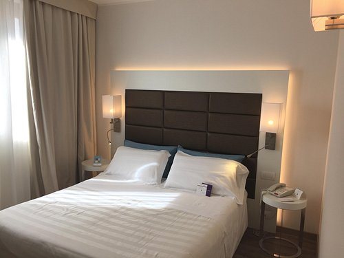 Hotel Mercure Bergamo Aeroporto — Guest room