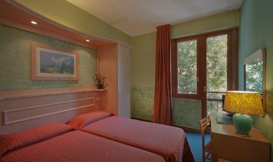 Hotel Meridiana — Guest room