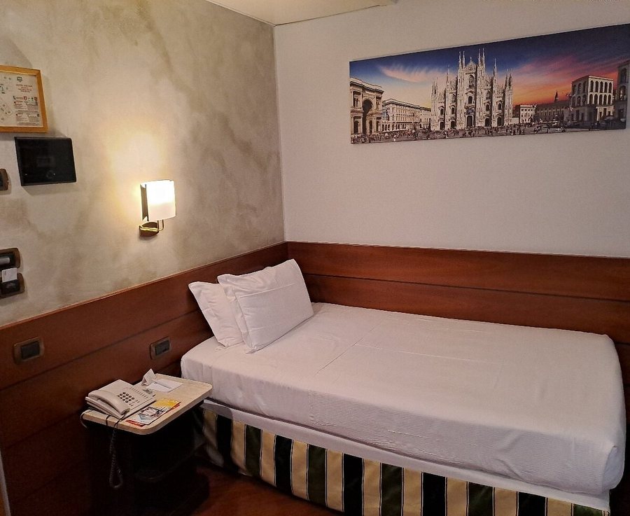 Hotel Mirage Sure Hotel Collection by Best Western — Guest room