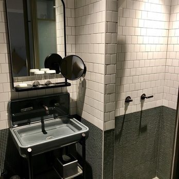 Hotel Moca NYC New York City New York — Bathroom