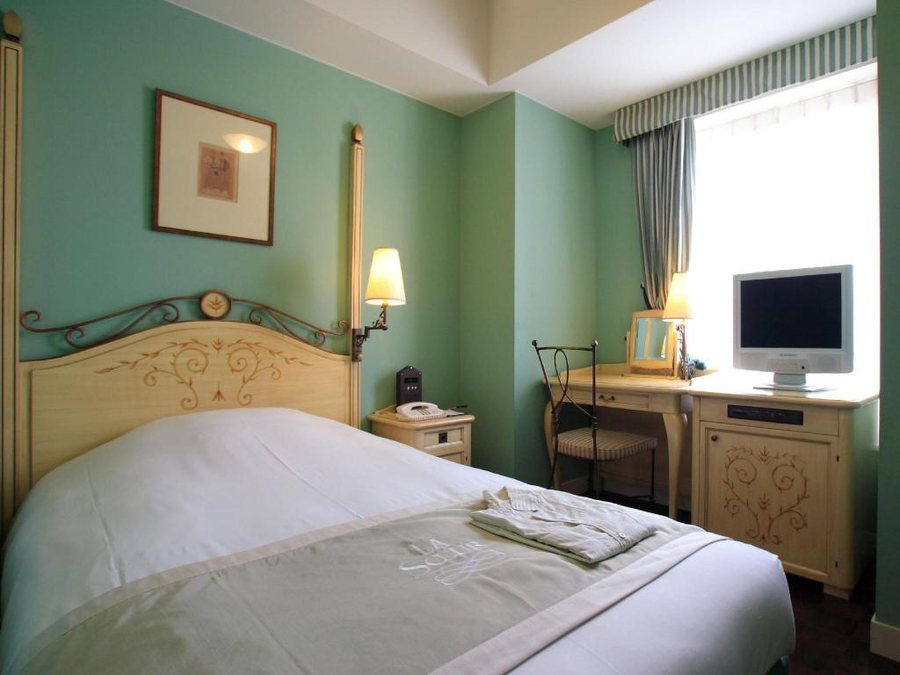 Hotel Monterey Lasoeur Ginza — Guest room