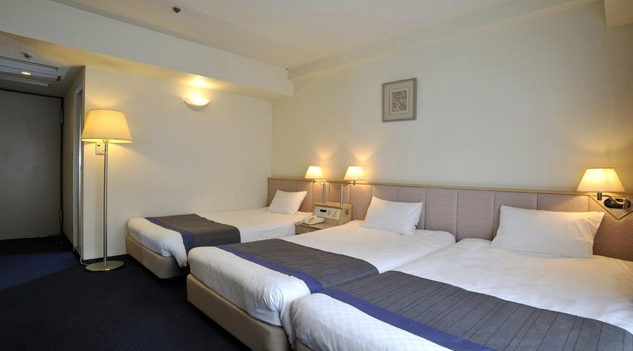 Hotel New Hankyu Kyoto — Guest room