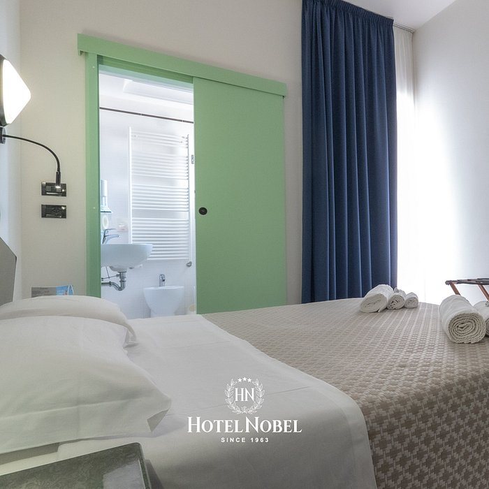 Hotel Nobel — Guest room