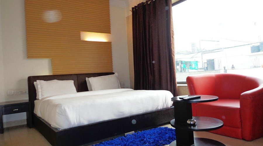 Hotel O Delhi — Guest room