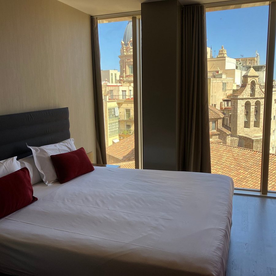 Hotel Olivia Plaza Barcelona Catalonia — Guest room