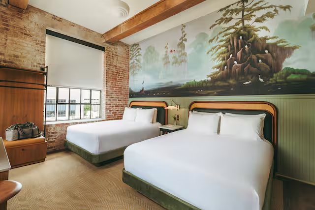 Hotel on Monroe BW Signature Collection — Guest room