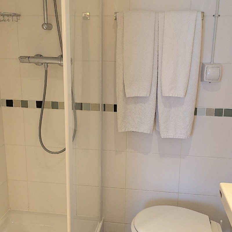 Hotel Orchidee — Bathroom