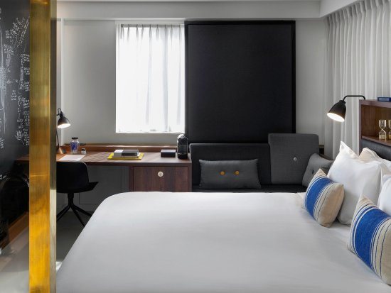 Hotel Oscar — Guest room