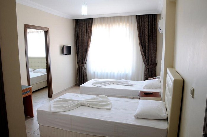Hotel Ozbek Istanbul — Guest room