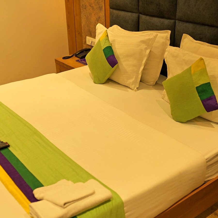 Hotel Palace Inn — Guest room