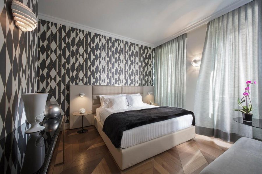 Hotel Palazzo Manfredi Small Luxury Hotels of the World — Guest room