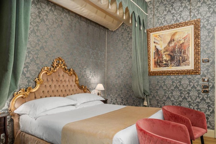 Hotel Palazzo Paruta — Guest room