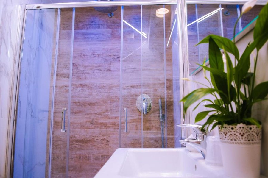 Hotel Palladium Palace — Bathroom