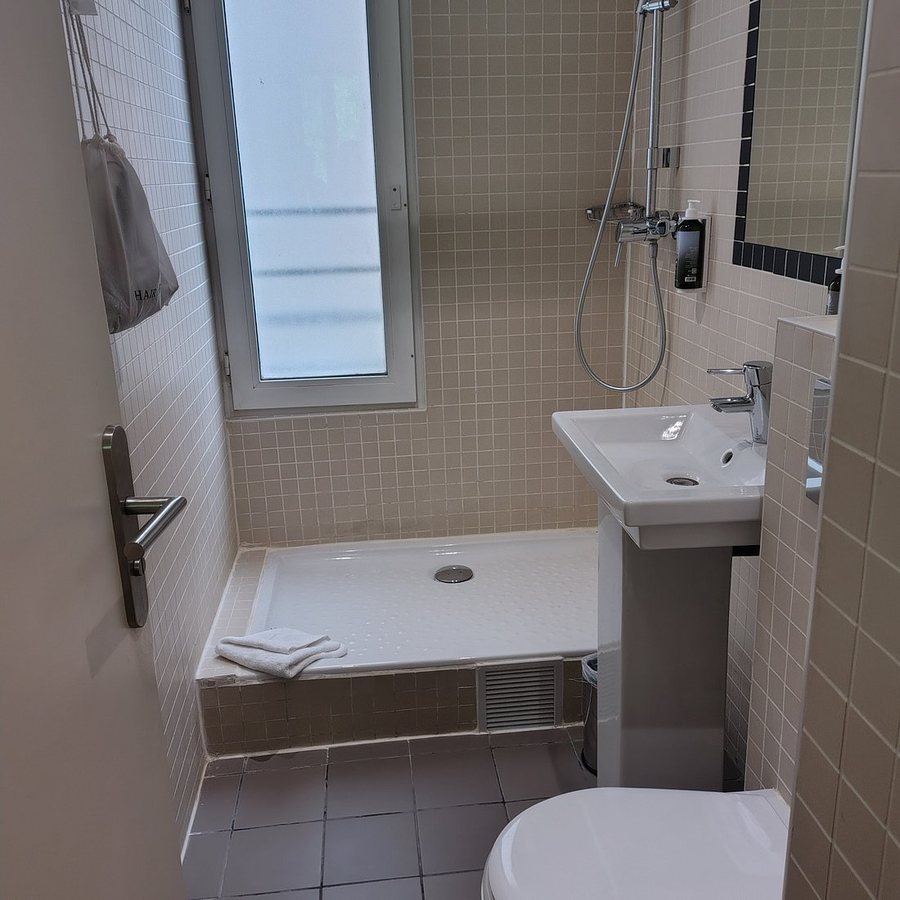 Hotel Palm Astotel — Bathroom