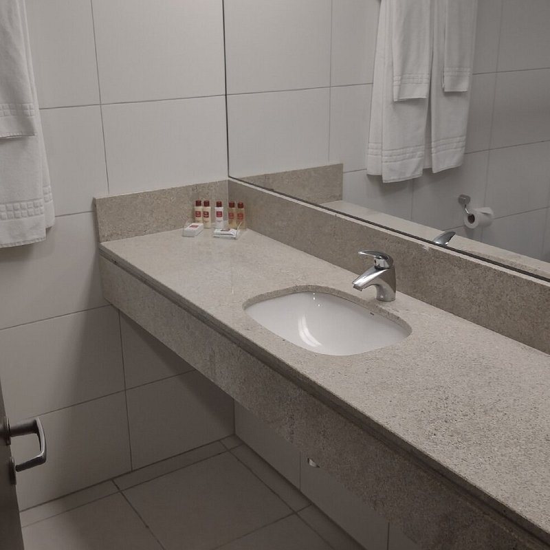 Hotel Panamby Sao Paulo — Bathroom