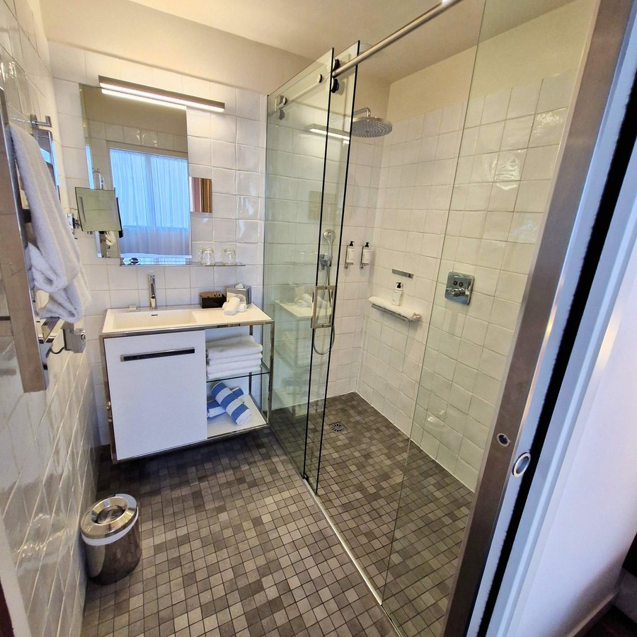 Hotel Paris Bastille Boutet MGallery — Bathroom
