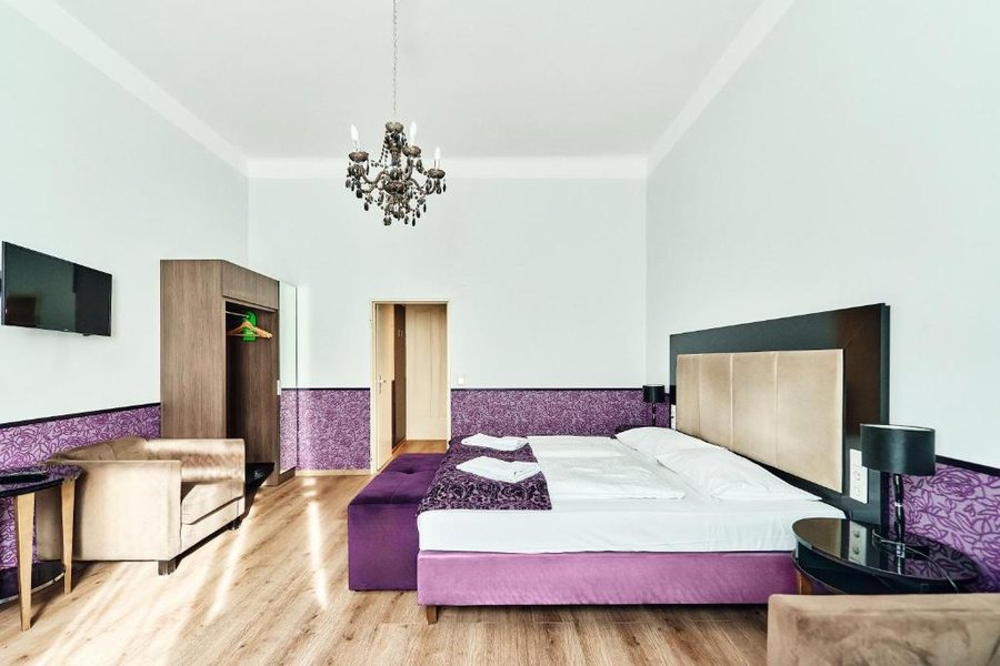 Hotel Pension Baron am Schottentor — Guest room
